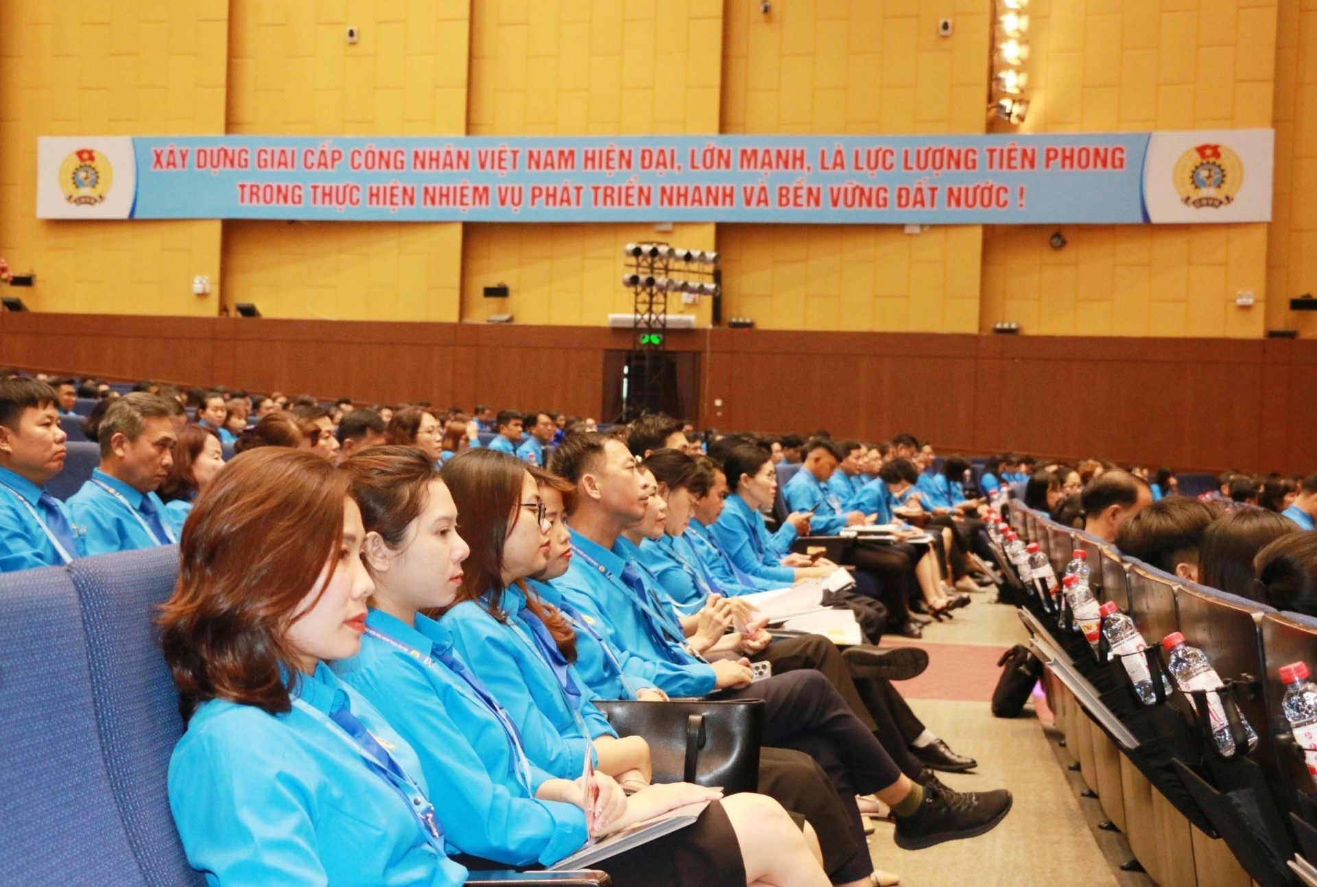 LĐLĐ tỉnh Bình Dương nhiệm kỳ 2018 – 2023: Hết lòng vì người lao động