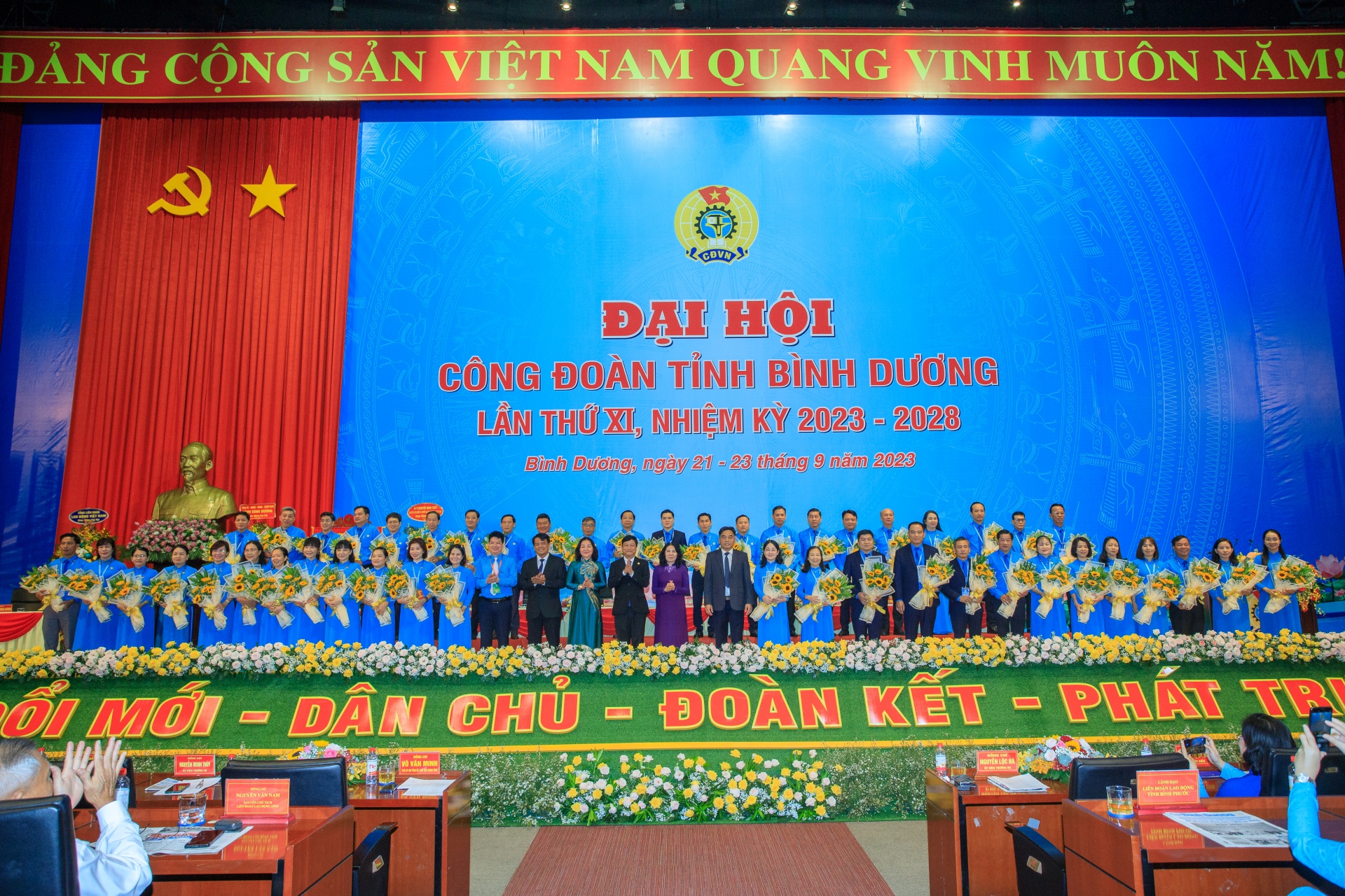 Đồng chí Nguyễn Kim Loan tái đắc cử Chủ tịch LĐLĐ Bình Dương