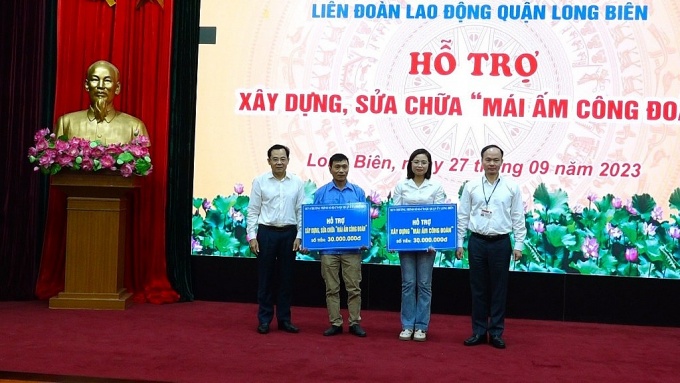LĐLĐ quận Long Biên chăm lo tốt cho đoàn viên, người lao động LĐLĐ quận Long Biên chăm lo tốt cho đoàn viên, người lao động