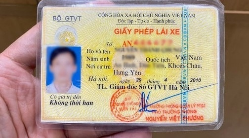 Những ai 'buộc phải' đổi bằng lái xe máy thẻ nhựa? Những ai 'buộc phải' đổi bằng lái xe máy thẻ nhựa?