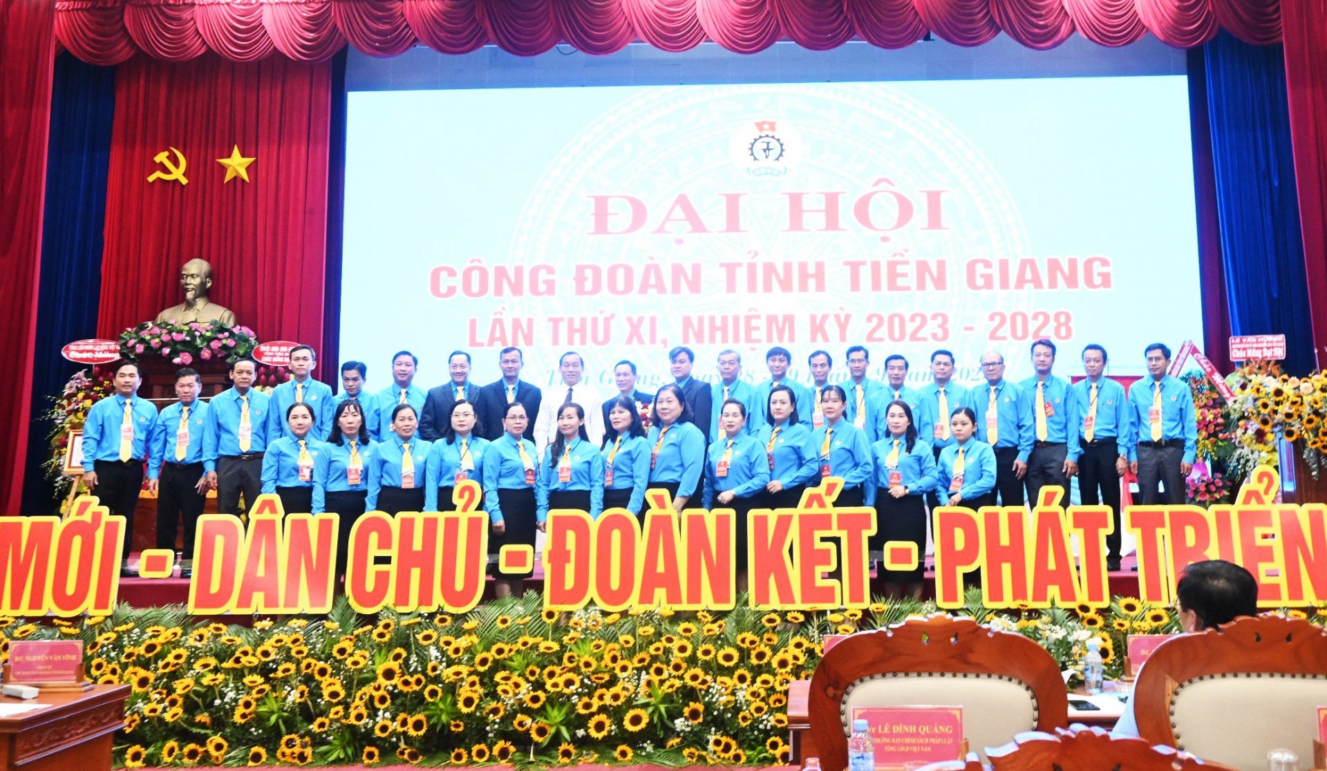 Đồng chí Lê Minh Hùng tái đắc cử Chủ tịch LĐLĐ tỉnh Tiền Giang