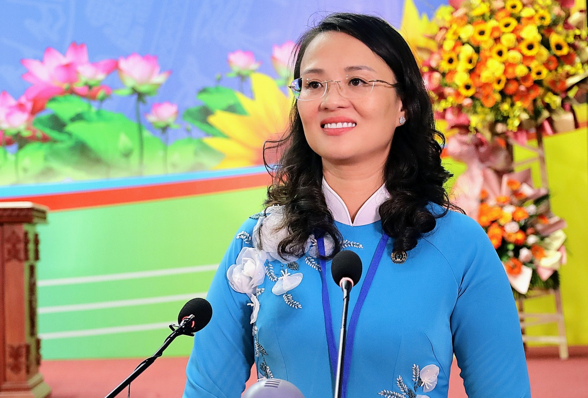 Cần thơ: Lấy người lao động làm trọng tâm, sớm đưa Nghị quyết vào cuộc sống