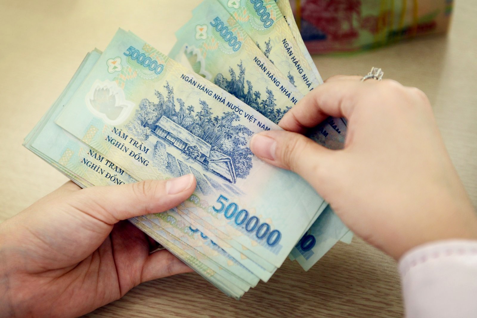 Lộ trình cải cách tiền lương đến năm 2024 Lộ trình cải cách tiền lương đến năm 2024