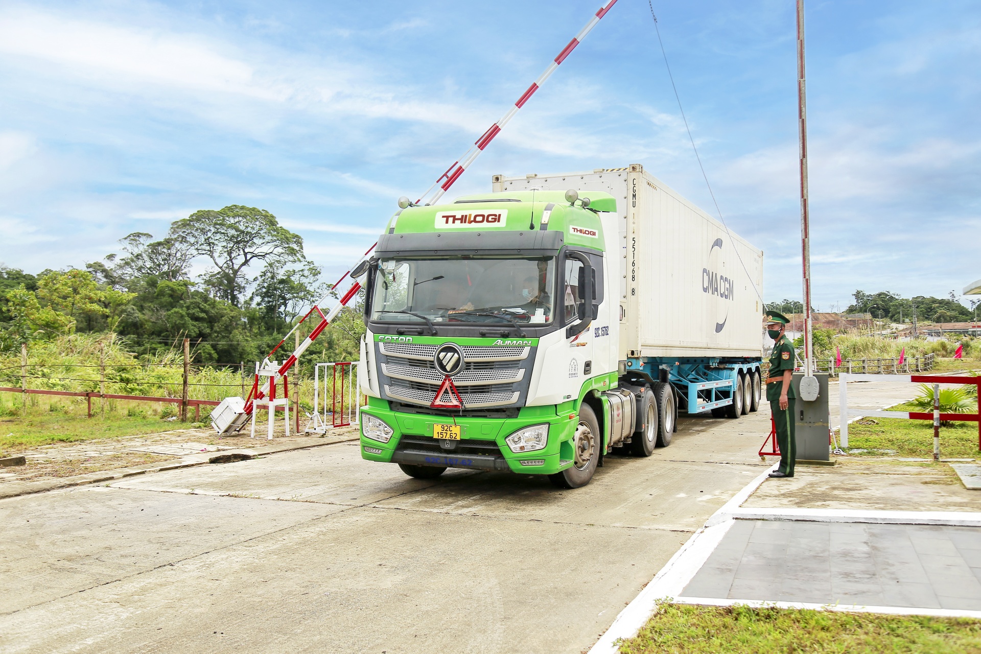 Đẩy mạnh kết nối nguồn hàng xuyên Á