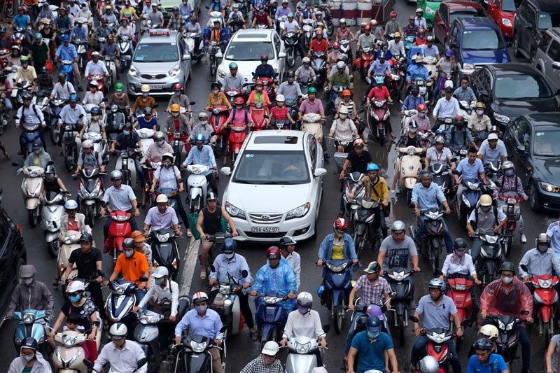 Tranh luận về quy định khám sức khoẻ định kỳ với người lái xe Tranh luận về quy định khám sức khoẻ định kỳ với người lái xe