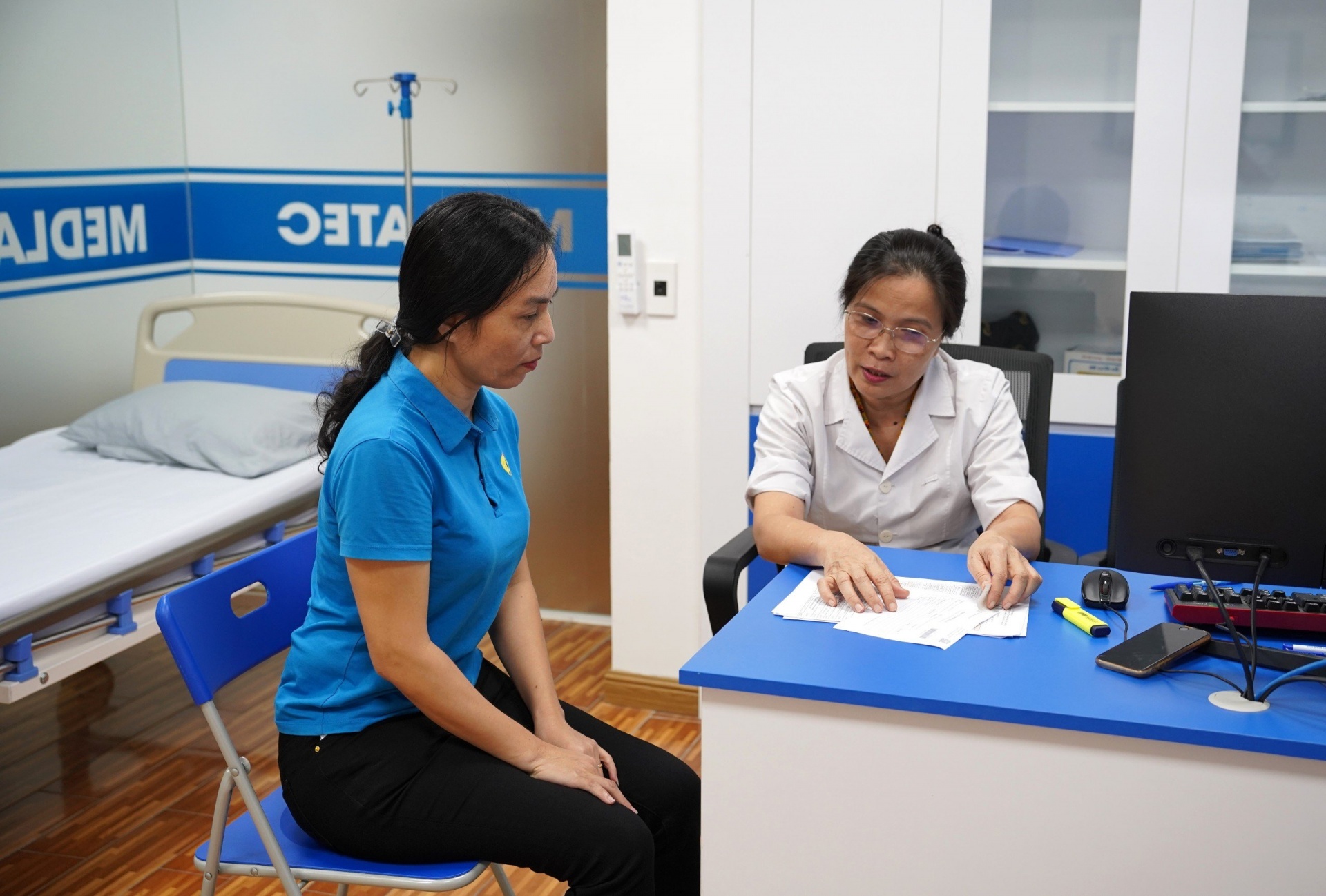 Hơn 2.000 đoàn viên nữ được tầm soát ung thư miễn phí