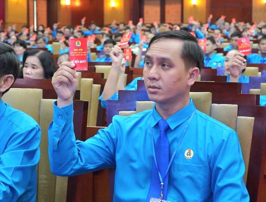 Vượt thách thức, là chỗ dựa vững mạnh cho người lao động