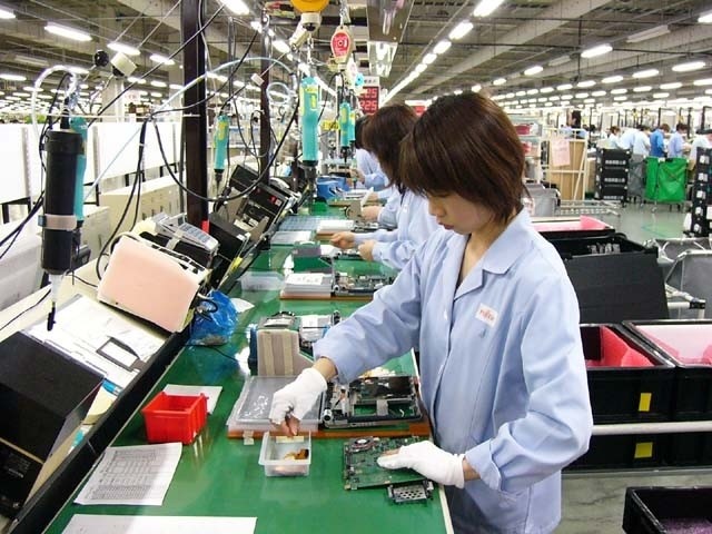 Lừa đảo đưa người lao động đi làm việc ở nước ngoài qua mạng Lừa đảo đưa người lao động đi làm việc ở nước ngoài qua mạng