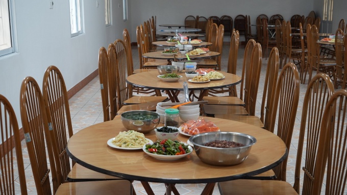 “Mâm cơm gia đình” gắn kết cán bộ, công nhân viên