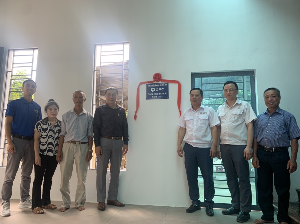 Làm tốt công tác chăm lo đời sống vật chất, tinh thần cho đoàn viên, người lao động Làm tốt công tác chăm lo đời sống vật chất, tinh thần cho đoàn viên, người lao động