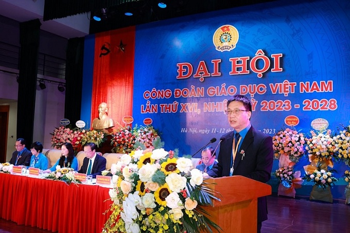Công đoàn Giáo dục Việt Nam kiến nghị nhiều chế độ, chính sách của cán bộ công đoàn Công đoàn Giáo dục Việt Nam kiến nghị nhiều chế độ, chính sách của cán bộ công đoàn