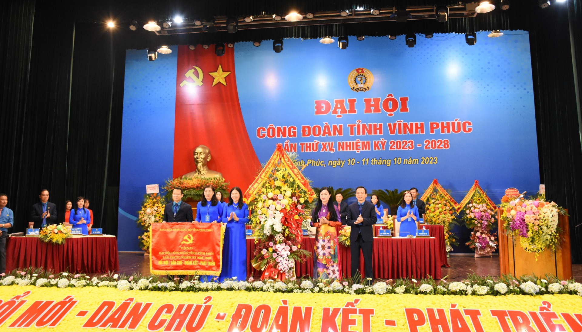 Đại hội Công đoàn Vĩnh Phúc: “Thực chất hơn, chuyển biến mạnh mẽ hơn”