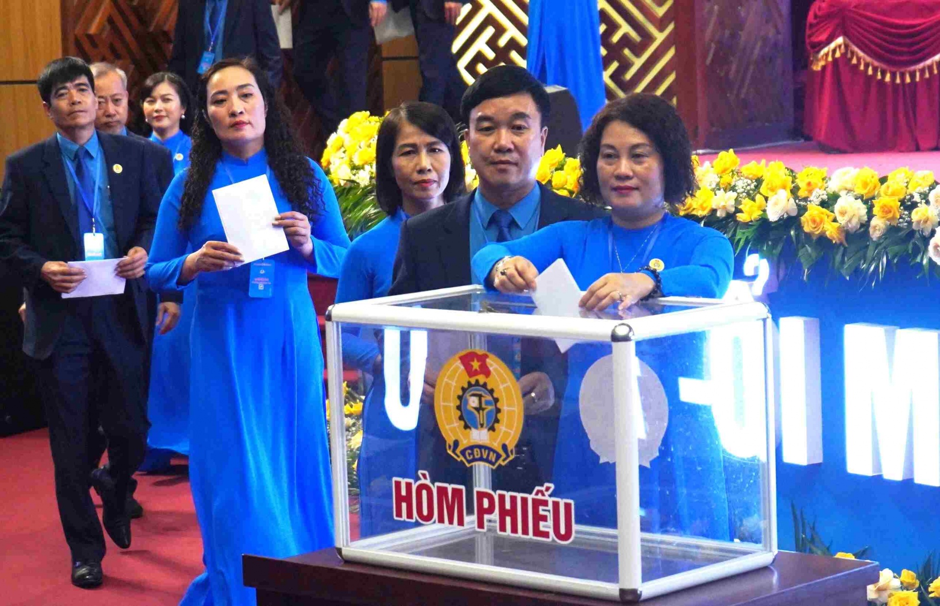 Đồng chí Ngô Thị Thanh Hòa tái đắc cử Chủ tịch LĐLĐ tỉnh Hải Dương