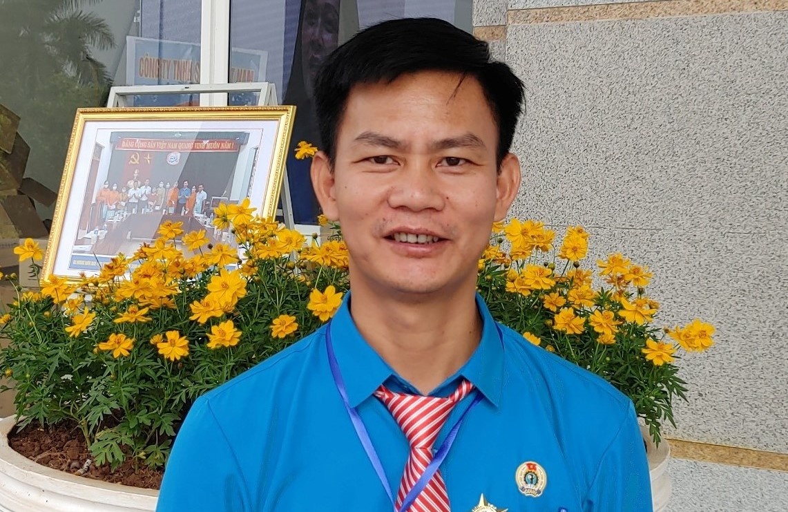 Làm công đoàn là để mang lại niềm vui cho anh em công nhân! Làm công đoàn là để mang lại niềm vui cho anh em công nhân!