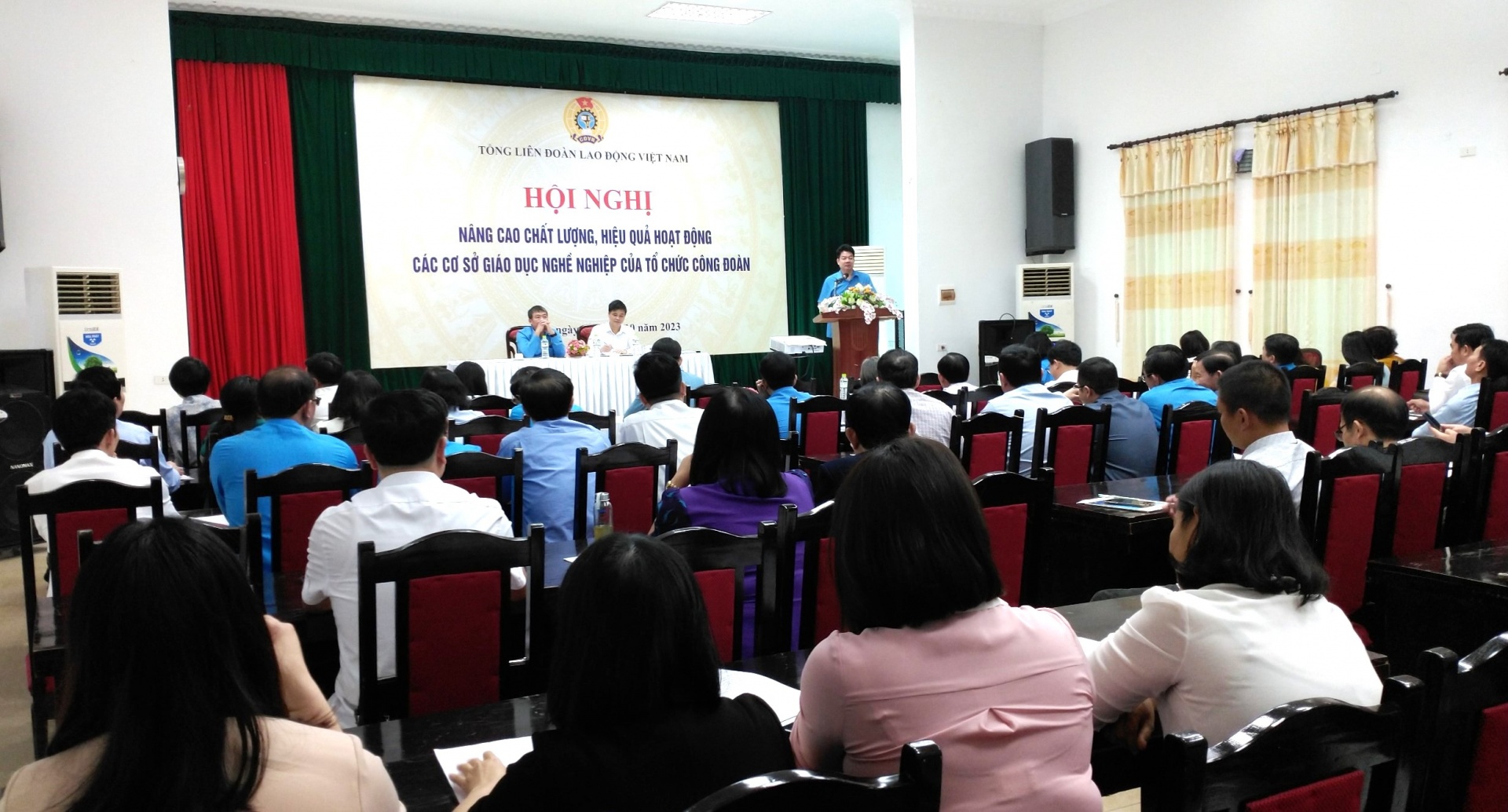 Tiếp tục quy hoạch, phát triển các cơ sở giáo dục nghề nghiệp của công đoàn Tiếp tục quy hoạch, phát triển các cơ sở giáo dục nghề nghiệp của công đoàn