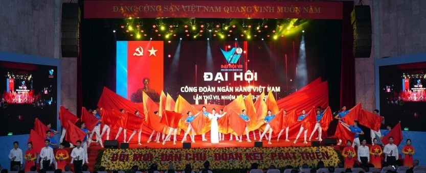 NHỮNG BƯỚC TIẾN ĐƯỢC KỲ VỌNG TRONG NHIỆM KỲ MỚI NHỮNG BƯỚC TIẾN ĐƯỢC KỲ VỌNG TRONG NHIỆM KỲ MỚI