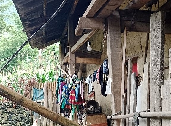 Niềm vui của Sùng Mí Ná Niềm vui của Sùng Mí Ná