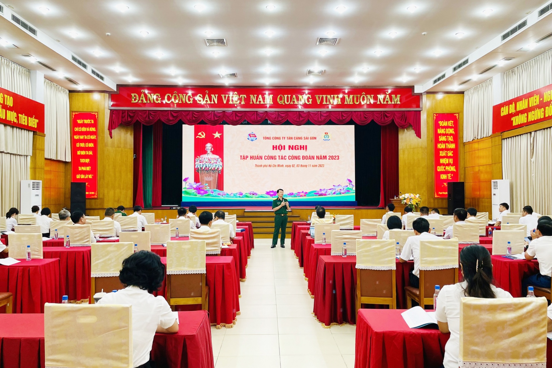 Tổng công ty Tân Cảng Sài Gòn tập huấn công tác công đoàn năm 2023