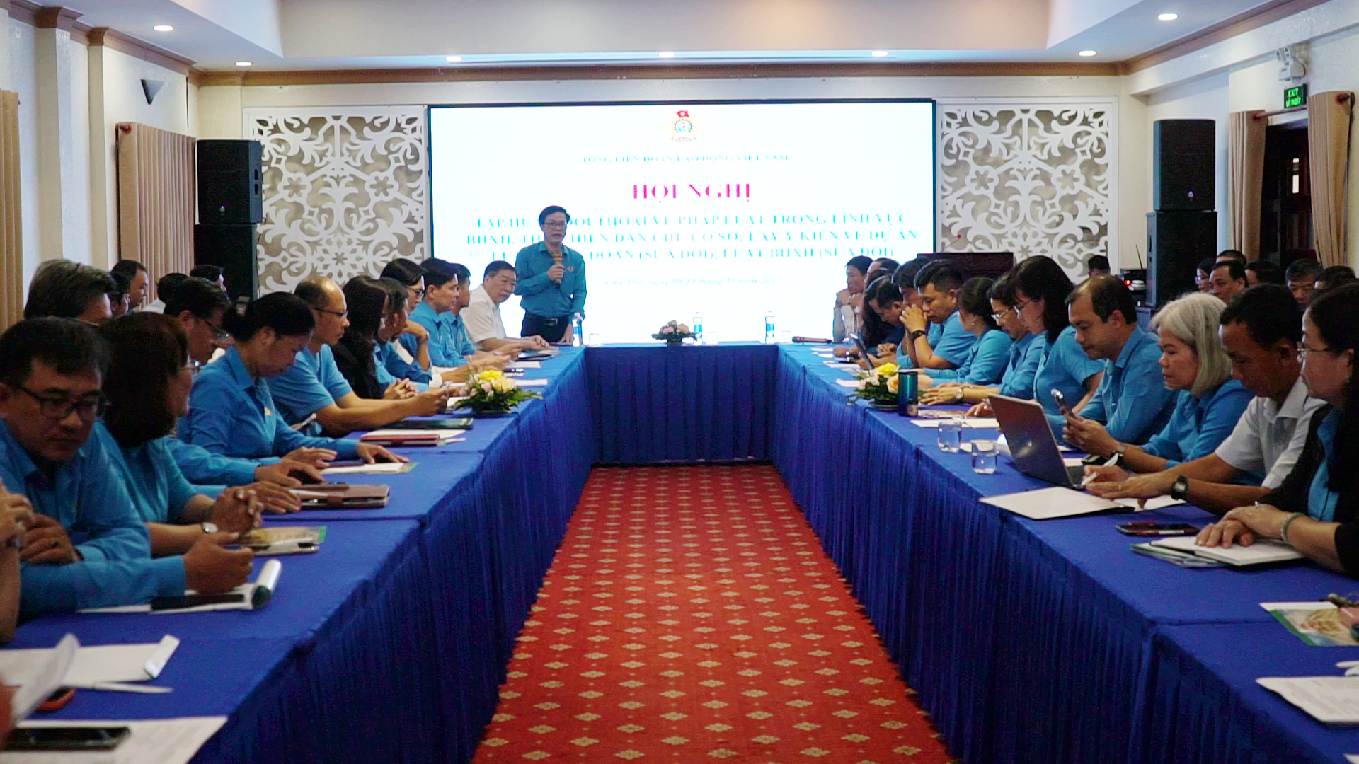Tập huấn, đối thoại về pháp luật cho cán bộ công đoàn phía Nam