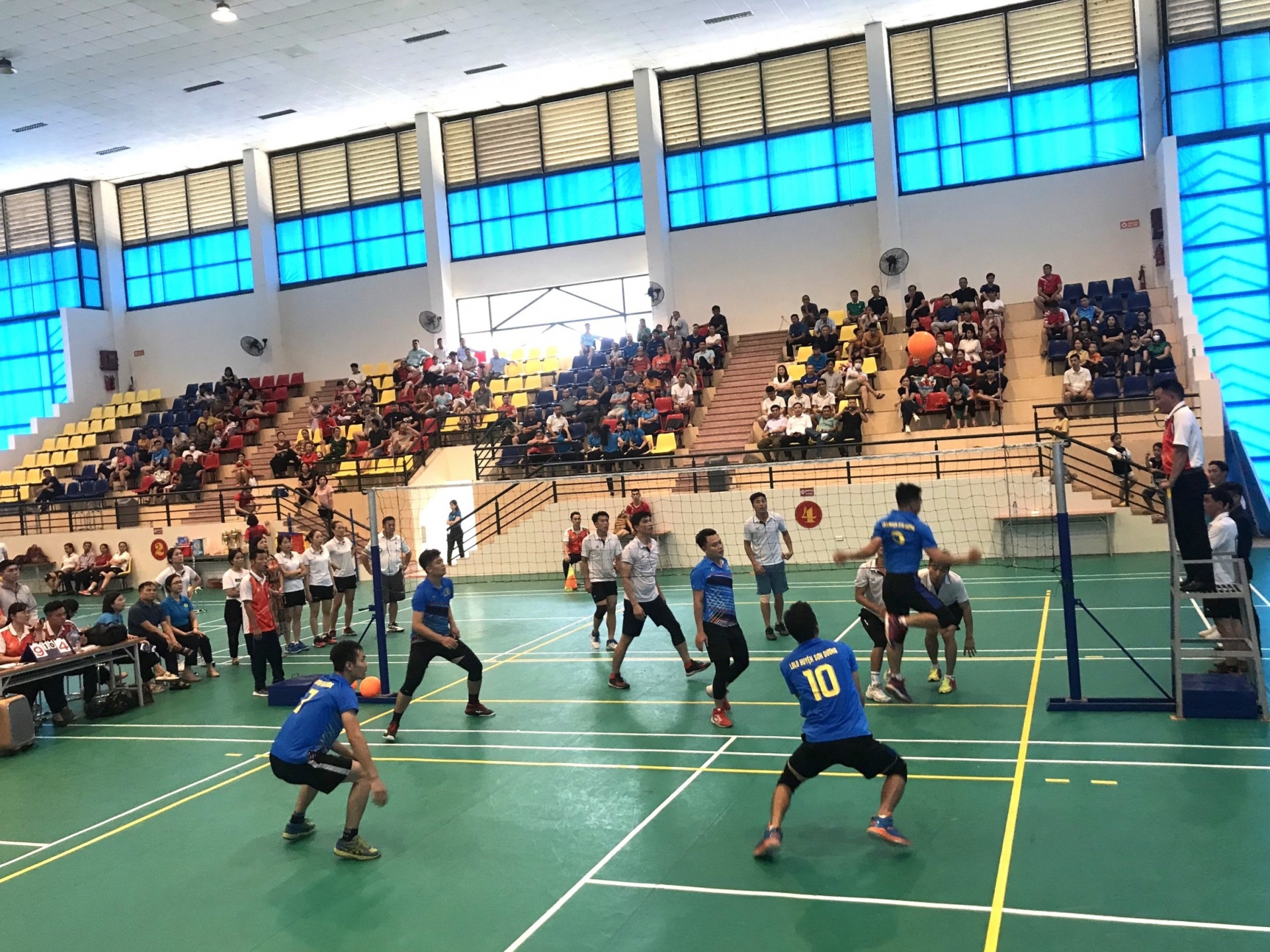 Chàng công nhân thế hệ gen Z Chàng công nhân thế hệ gen Z