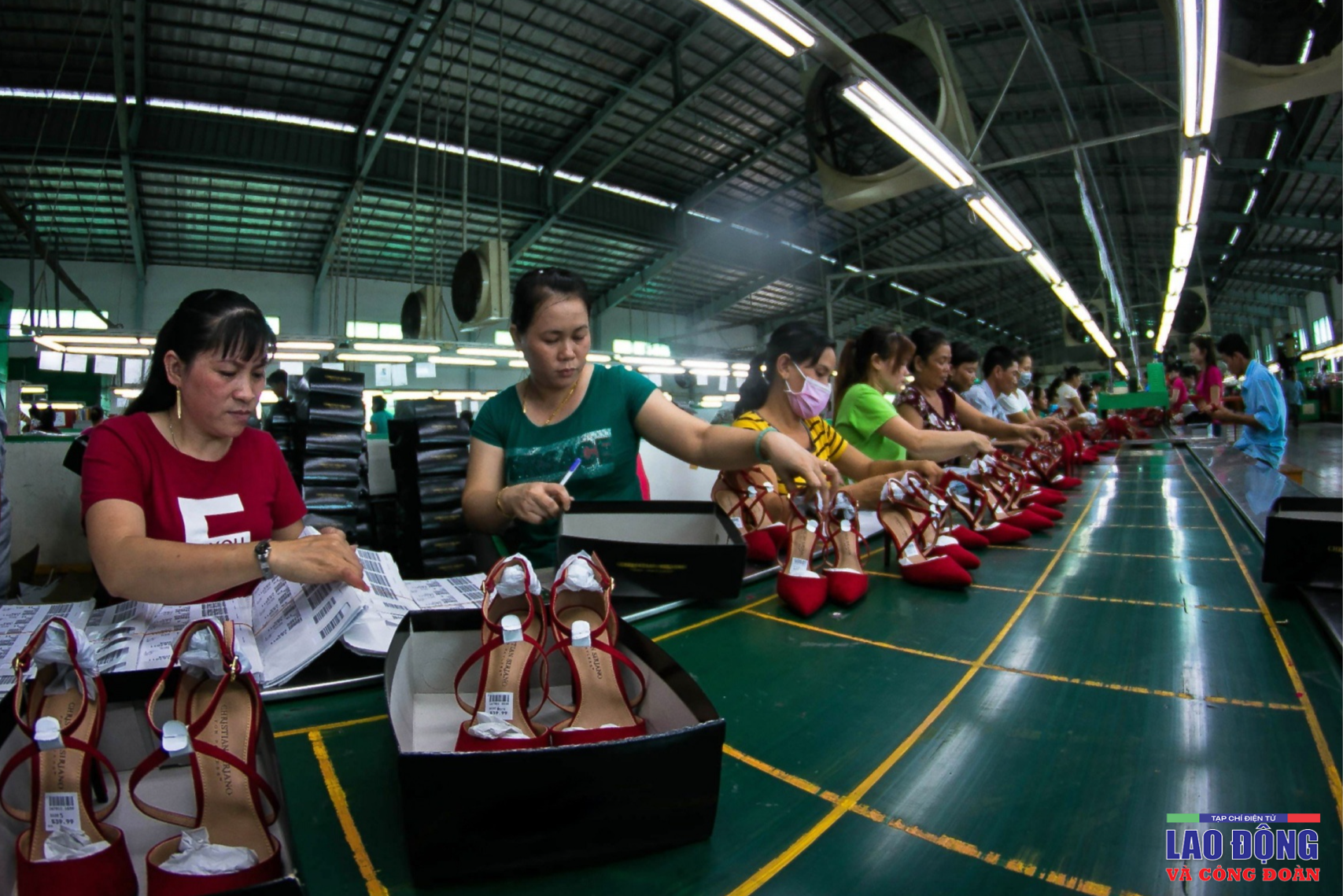 Thưởng Tết 2024: cao nhất gần 5,7 tỷ đồng, thấp nhất 100 nghìn đồng Thưởng Tết 2024: cao nhất gần 5,7 tỷ đồng, thấp nhất 100 nghìn đồng