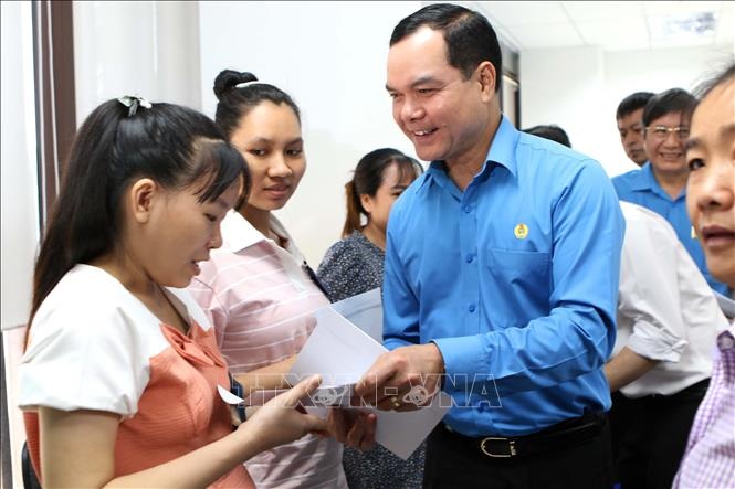 Công đoàn Việt Nam nỗ lực hành động vì người lao động Công đoàn Việt Nam nỗ lực hành động vì người lao động