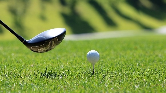 Chơi golf không phải là xa dân