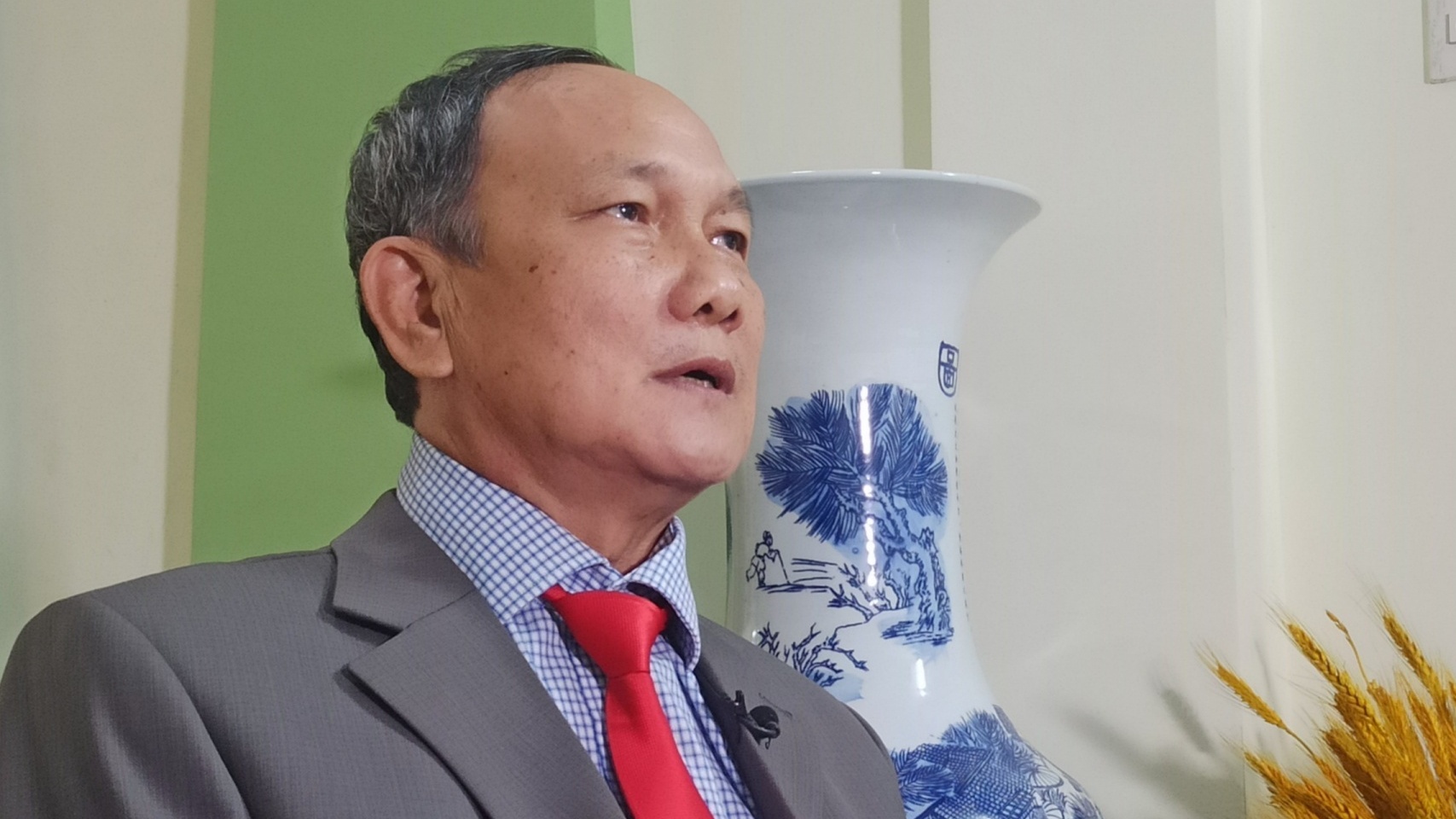 “Viết lịch sử Công đoàn Việt Nam không chỉ là ghi chép quá khứ”