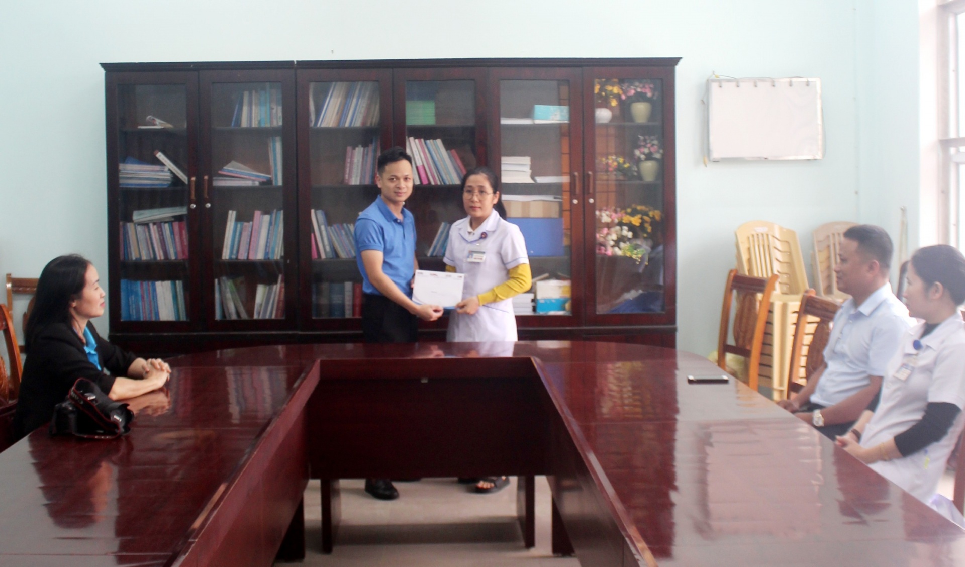 Tiếp thêm động lực cho nhân vật trong tác phẩm đạt giải cuộc thi “Vòng tay Công đoàn”