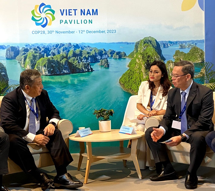 VietinBank gặp gỡ song phương với các đối tác lớn tại COP28 VietinBank gặp gỡ song phương với các đối tác lớn tại COP28