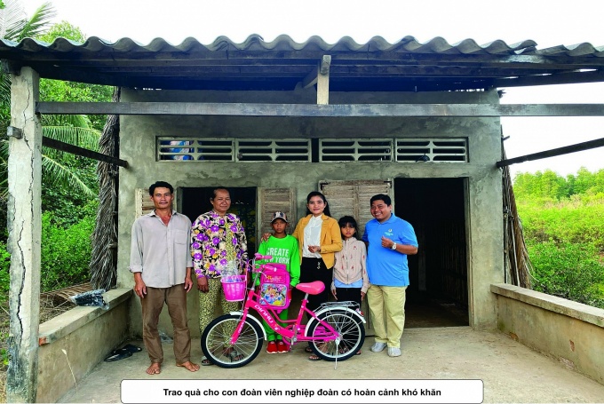 Công đoàn vượt khó chăm lo cho người lao động dân tộc Khmer Công đoàn vượt khó chăm lo cho người lao động dân tộc Khmer