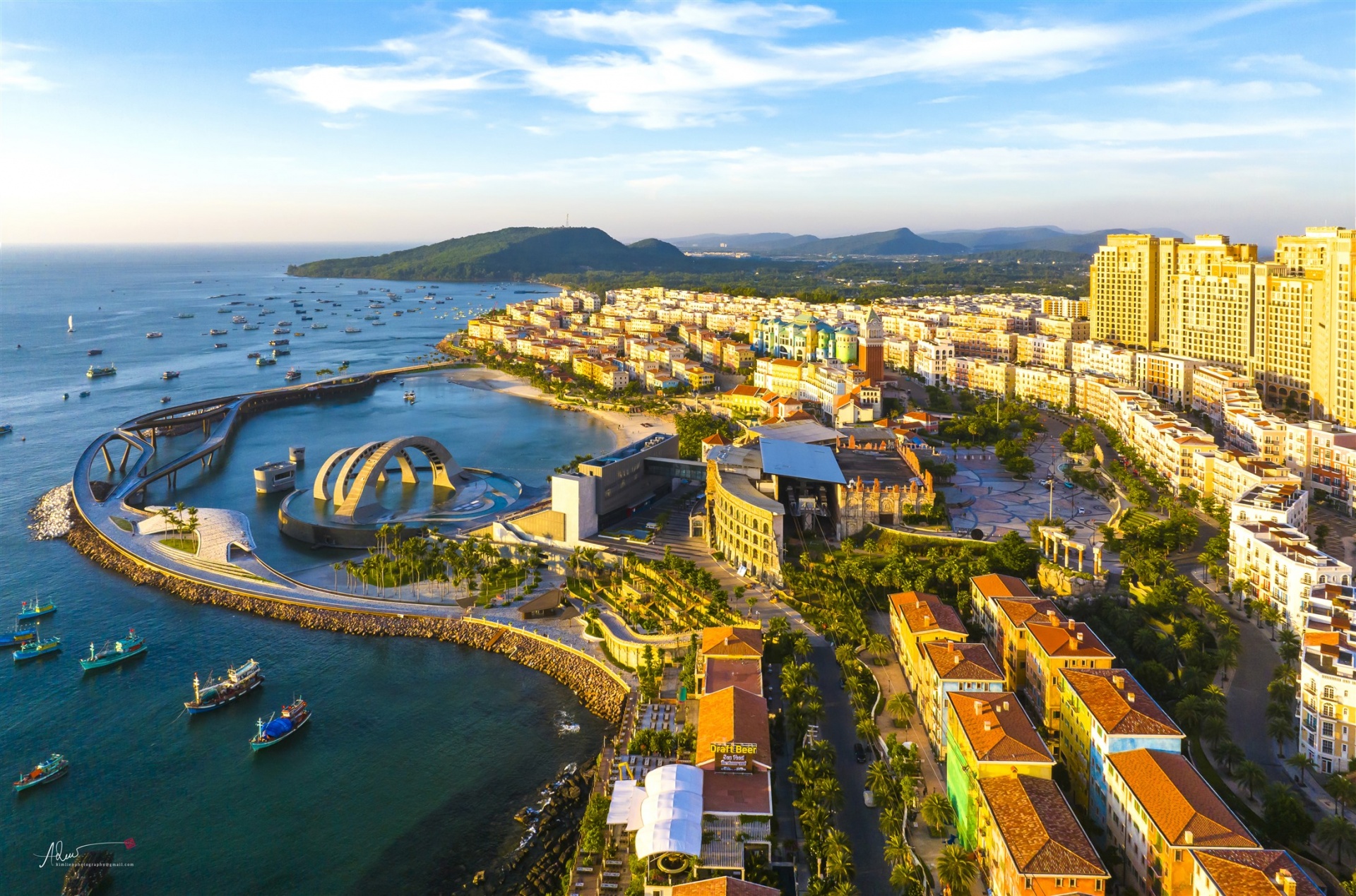 Phú Quốc “hot” với loạt trải nghiệm “cực cháy” tại Sunset Town từ dịp Lễ Giáng sinh