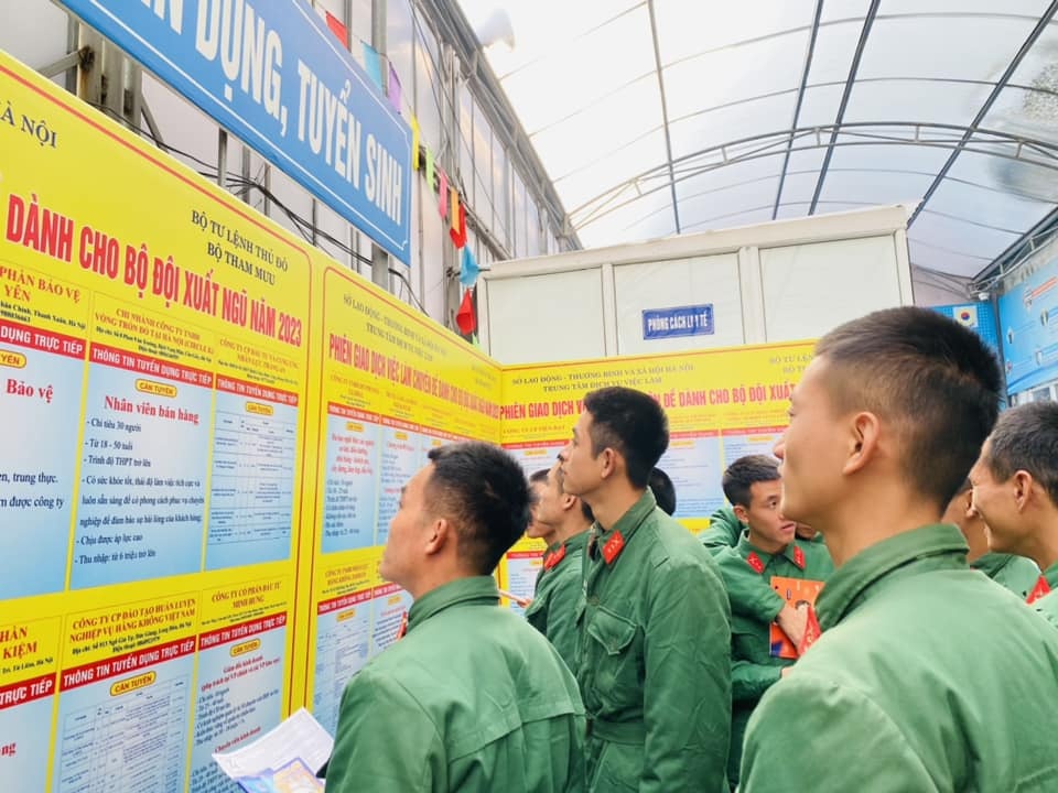 Hàng ngàn vị trí việc làm dành cho bộ đội xuất ngũ trước Tết 2024