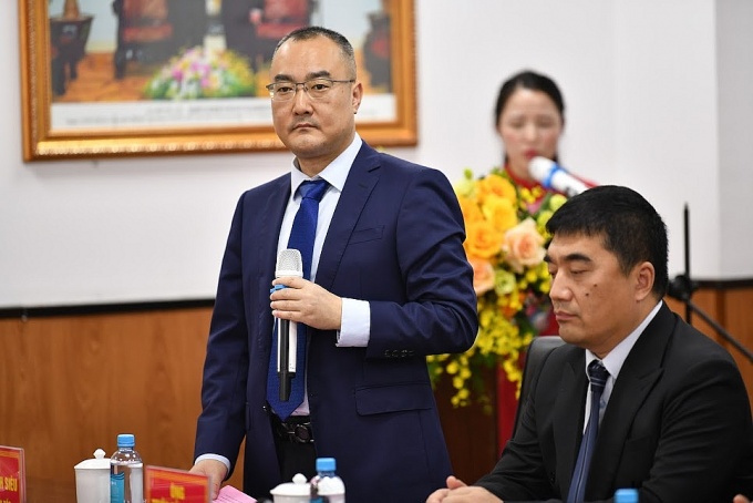 Công nhân tỉnh Bắc Giang vui mừng nhận quà Tết của Chủ tịch Quốc hội Công nhân tỉnh Bắc Giang vui mừng nhận quà Tết của Chủ tịch Quốc hội
