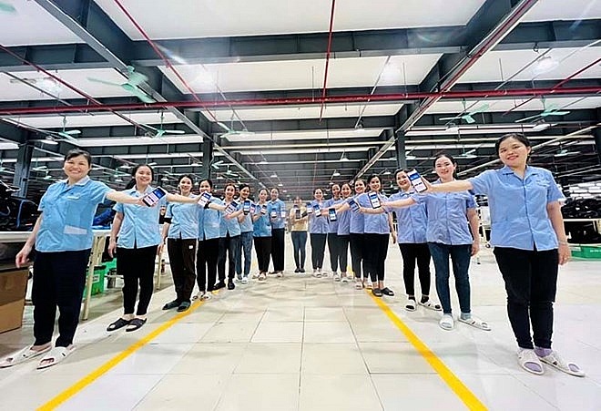 Công đoàn Nghệ An: Tập trung trí tuệ đưa nghị quyết vào cuộc sống Công đoàn Nghệ An: Tập trung trí tuệ đưa nghị quyết vào cuộc sống