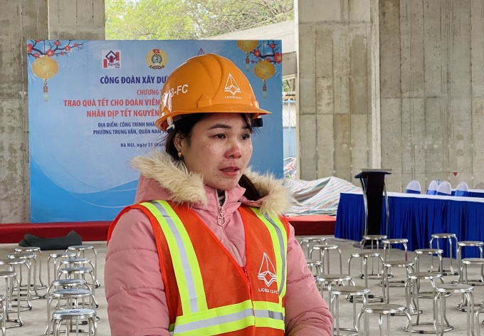 Người lao động ngóng trông tìm việc cuối năm