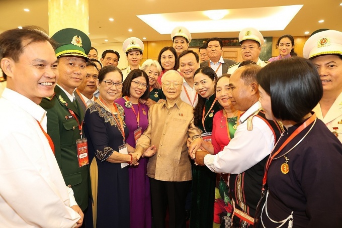 Quyết tâm xây dựng nước Việt Nam ngày càng giàu mạnh, văn minh, văn hiến và anh hùng Quyết tâm xây dựng nước Việt Nam ngày càng giàu mạnh, văn minh, văn hiến và anh hùng