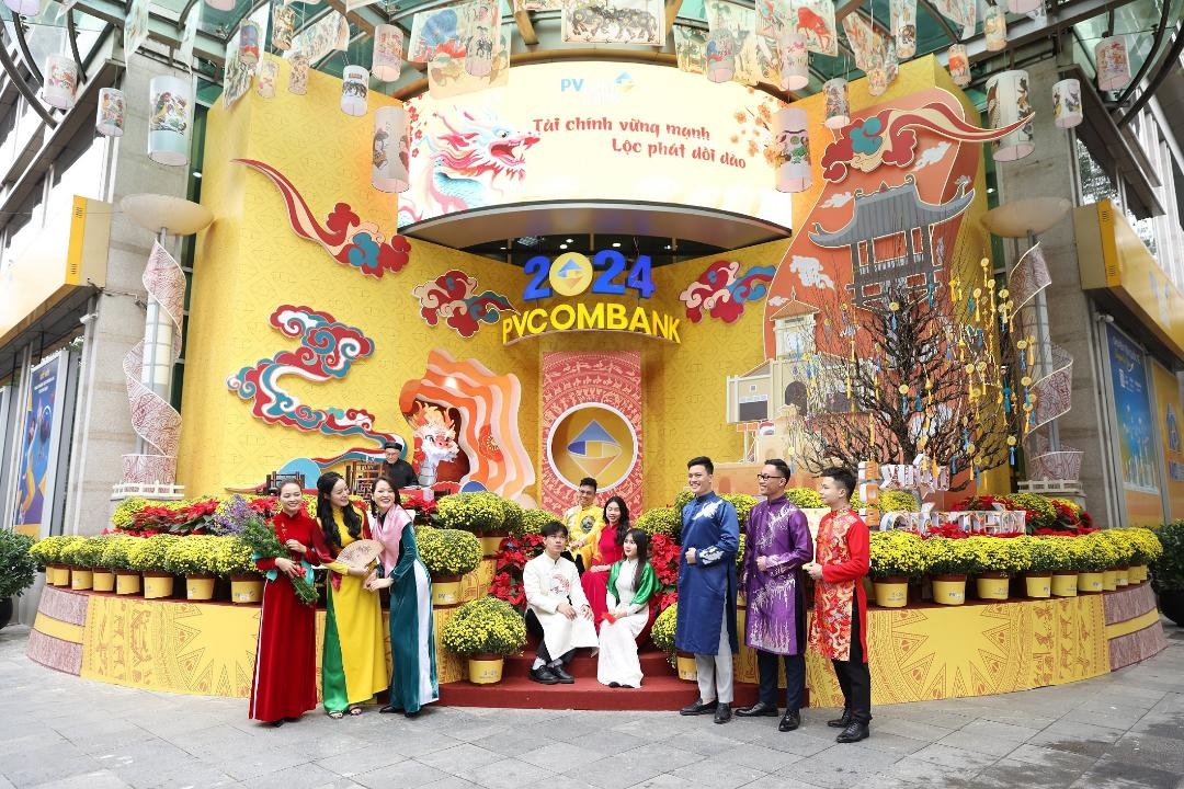 PVcomBank luôn thu hút du khách Hà Nội vào dịp lễ, tết PVcomBank luôn thu hút du khách Hà Nội vào dịp lễ, tết