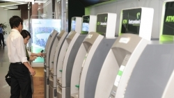 Cận Tết song sức rút tiền mặt qua ATM của người dân vẫn ít