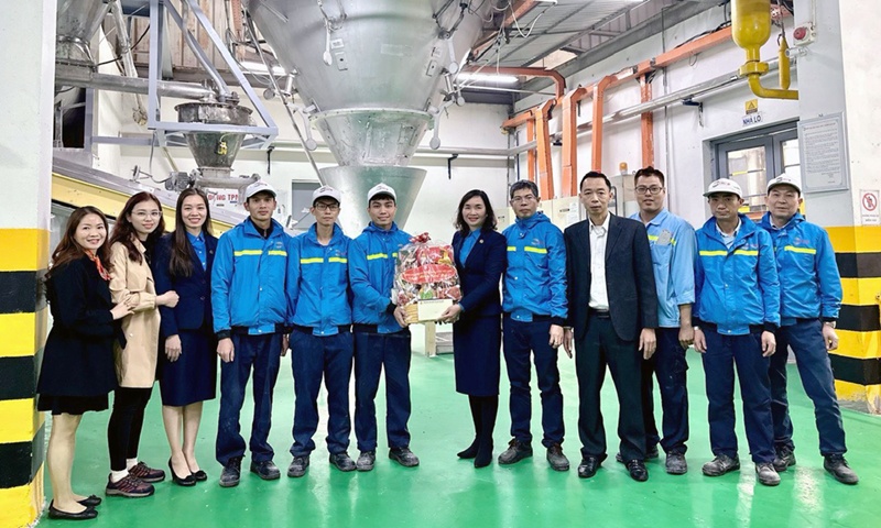 Đảm bảo người lao động được đón Tết vui vẻ, đầy đủ