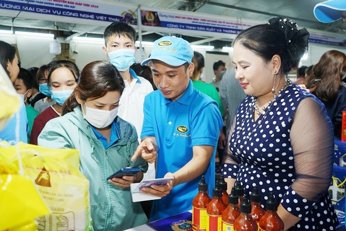 Kéo dài thêm thời gian chương trình Chợ Tết Công đoàn năm 2024 Kéo dài thêm thời gian chương trình Chợ Tết Công đoàn năm 2024