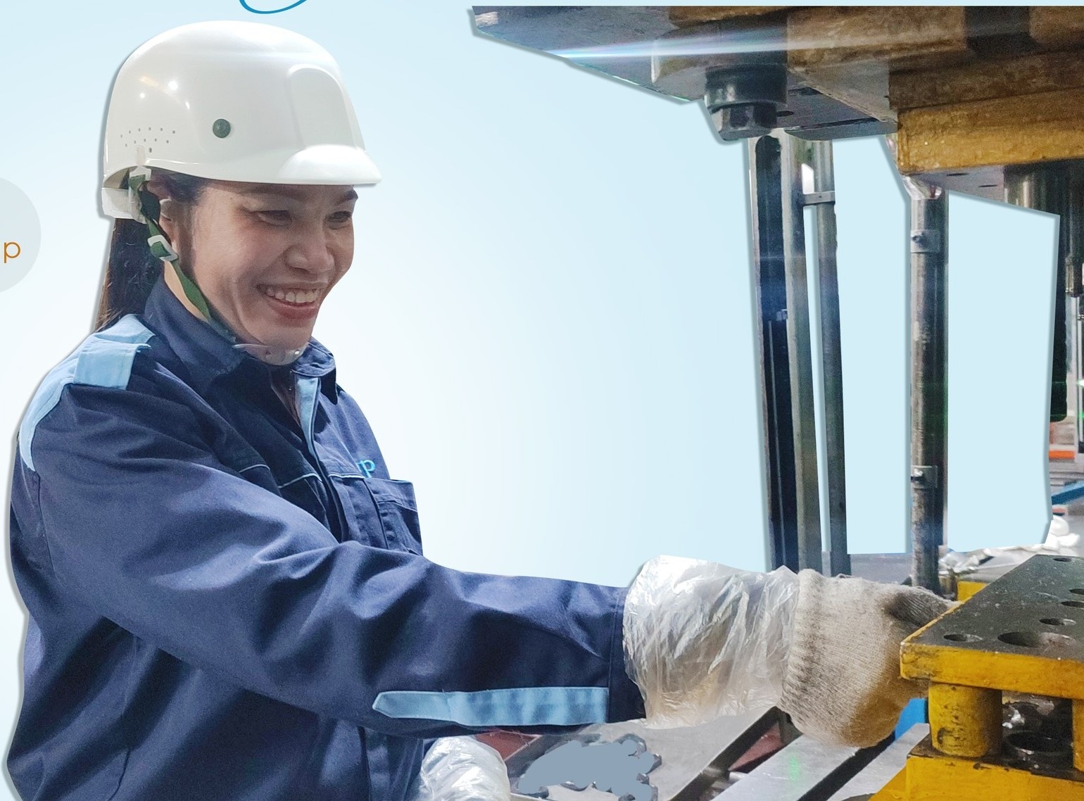 Công ty CP Sản xuất thương mại LeGroup tuyển dụng hàng chục nhân viên các vị trí Công ty CP Sản xuất thương mại LeGroup tuyển dụng hàng chục nhân viên các vị trí