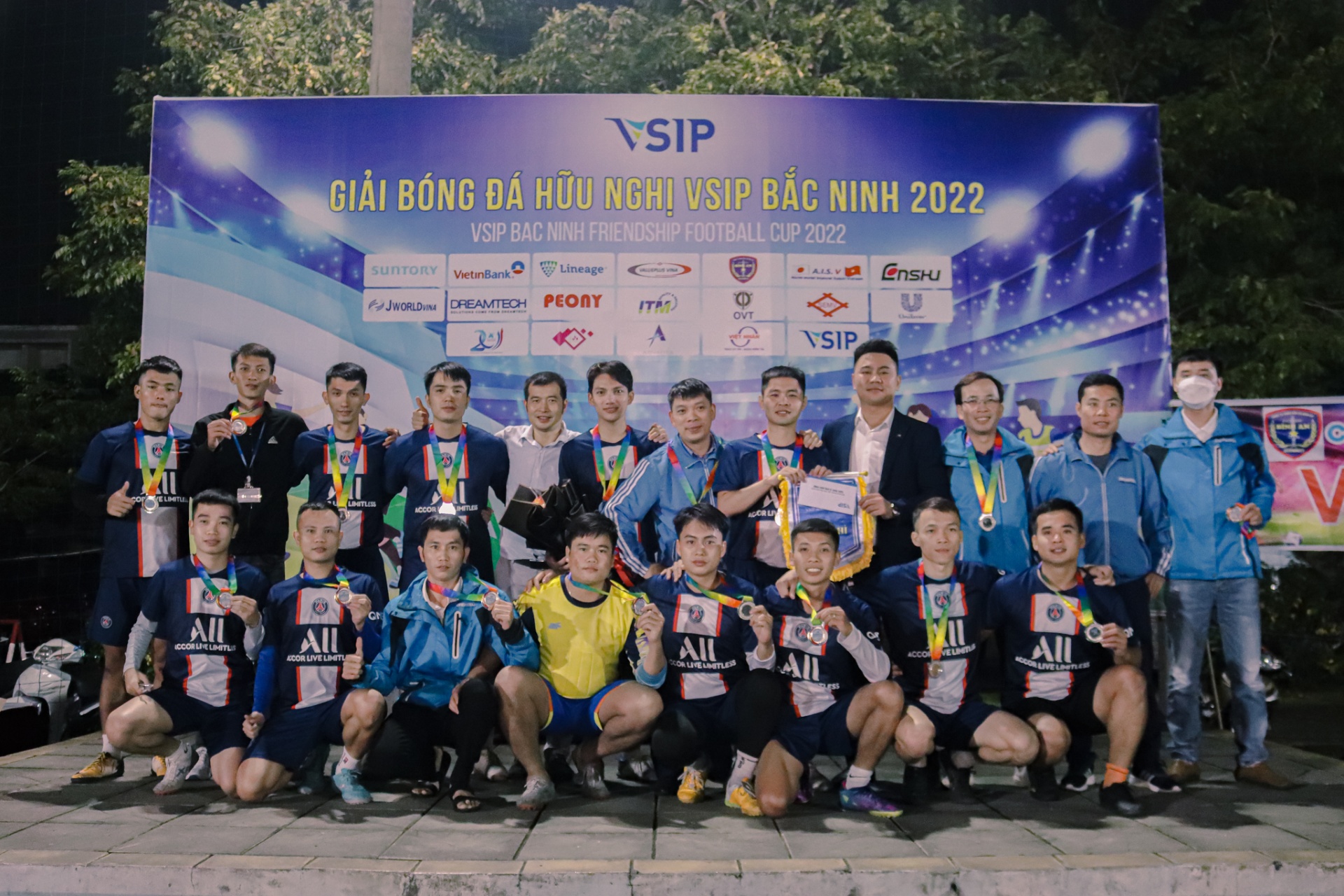 Công ty TNHH Dreamtech Việt Nam tuyển 2.000 công nhân đi làm ngay