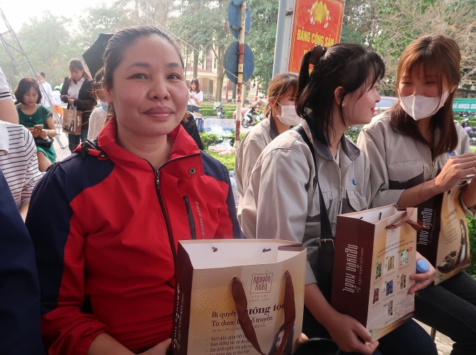 Nhiều hoạt động tại Ngày hội việc làm cho lao động nữ