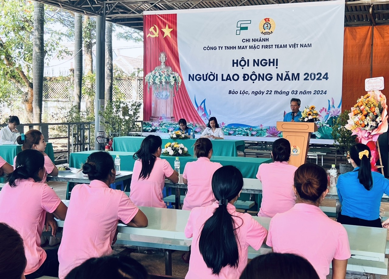 Lâm Đồng: gần 1.300 cơ quan, đơn vị, doanh nghiệp đạt chuẩn văn hóa Lâm Đồng: gần 1.300 cơ quan, đơn vị, doanh nghiệp đạt chuẩn văn hóa