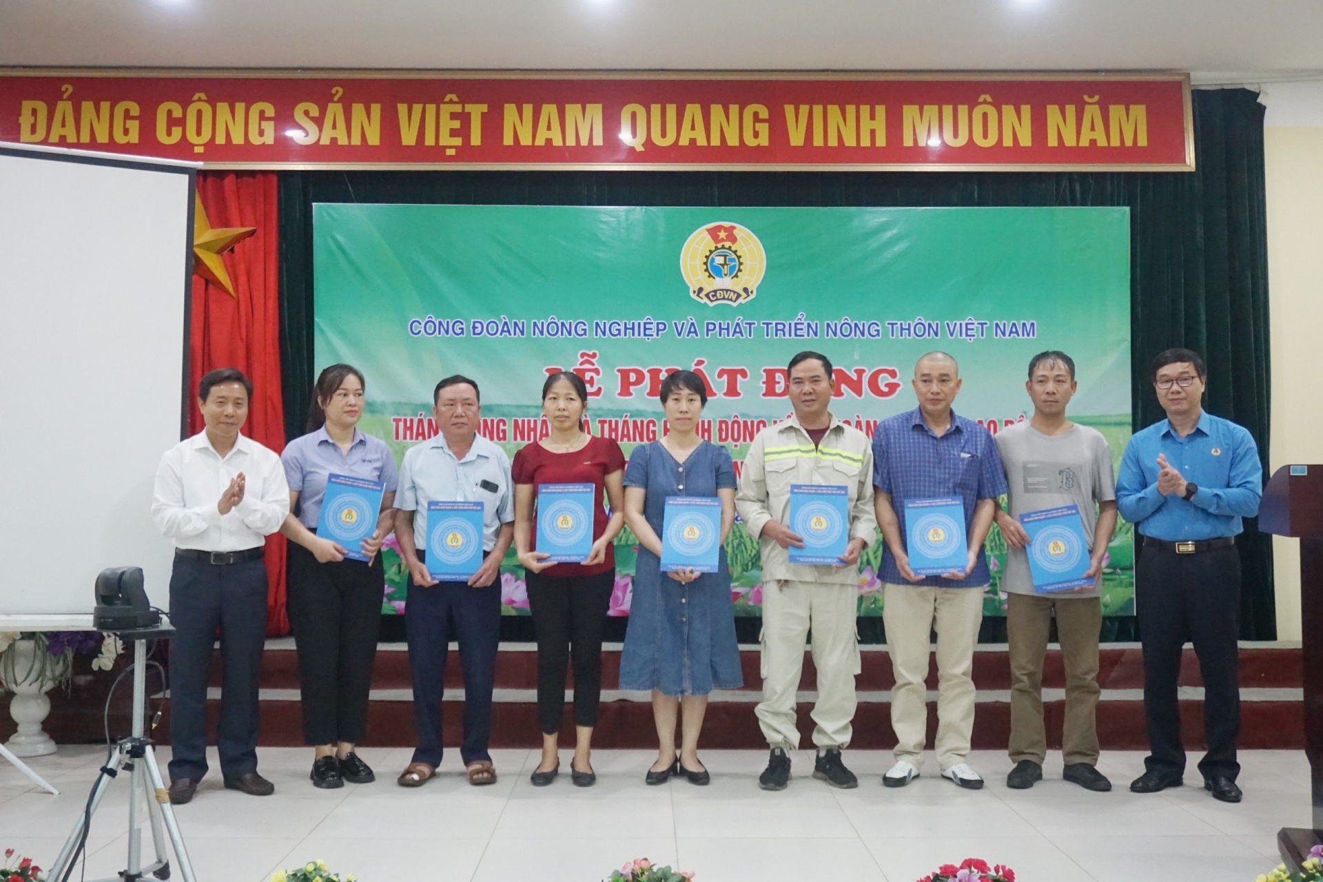 Mỗi công đoàn cơ sở một việc làm thiết thực, ý nghĩa vì lợi ích đoàn viên