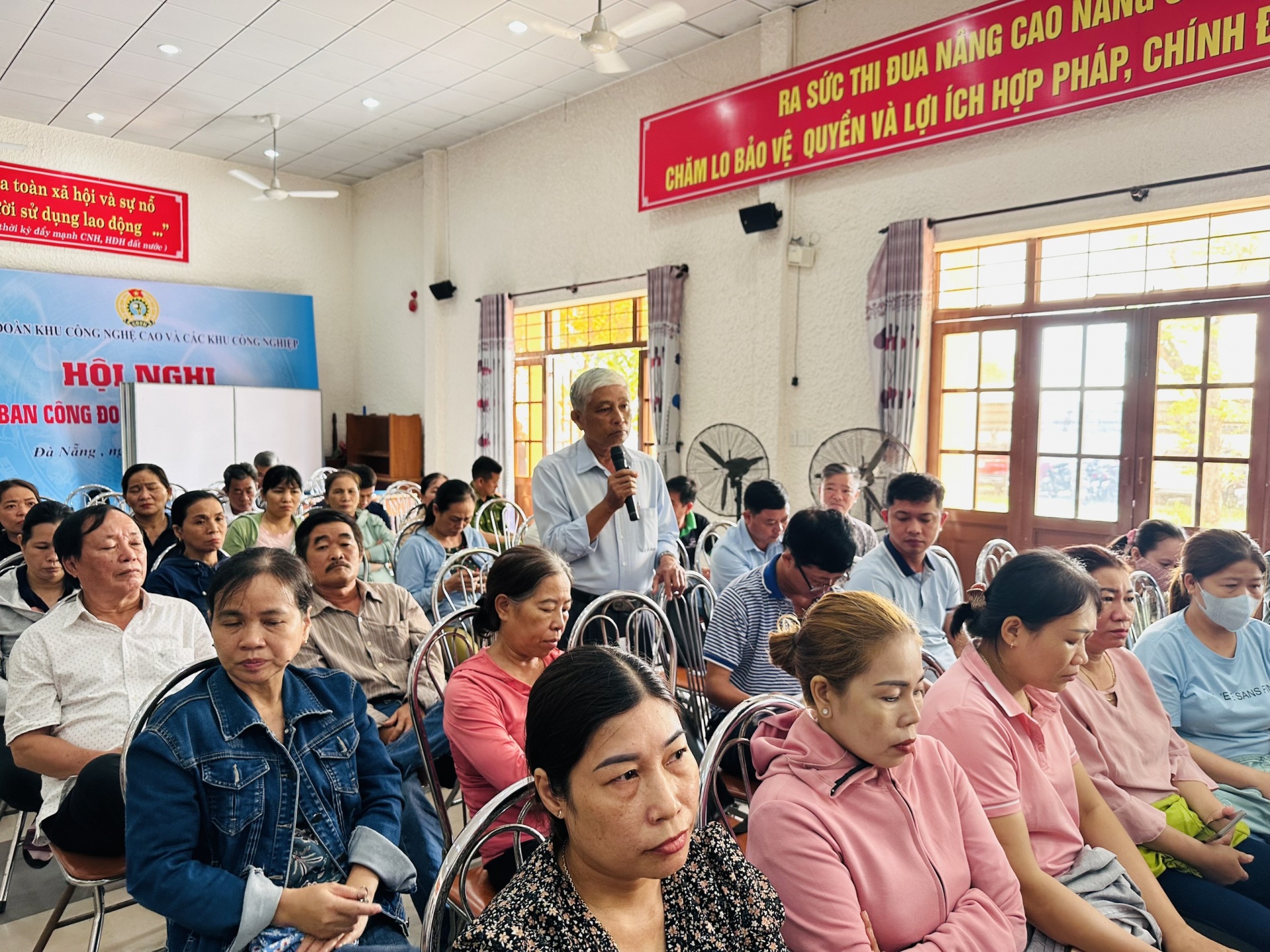 Phiên hòa giải giữa người lao động và Công ty Dệt Hòa khánh bất thành Phiên hòa giải giữa người lao động và Công ty Dệt Hòa khánh bất thành