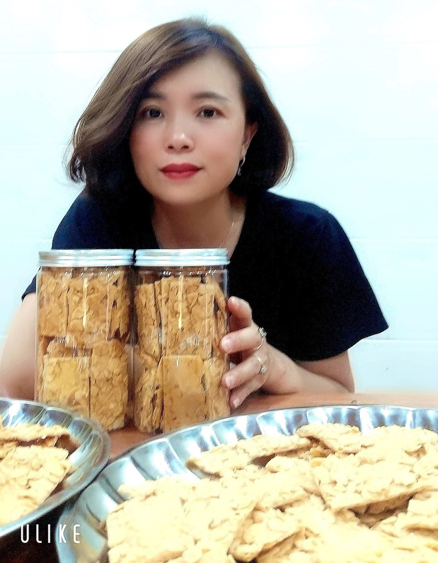 Bông hoa sống với nghề bằng trái tim nhiệt huyết và yêu thương Bông hoa sống với nghề bằng trái tim nhiệt huyết và yêu thương