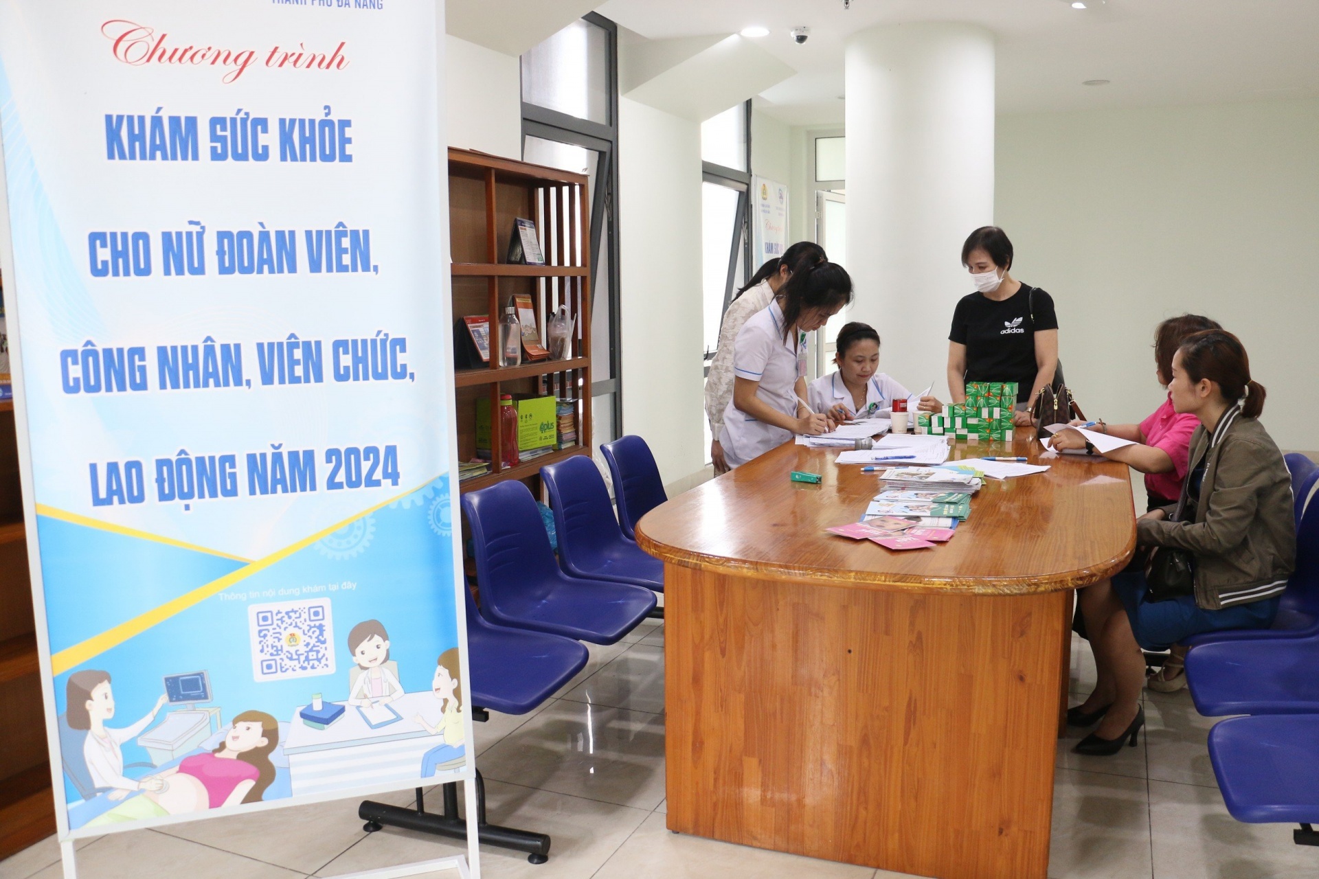 Đà Nẵng: Tổ chức công đoàn tập trung giải quyết vướng mắc của công nhân lao động Đà Nẵng: Tổ chức công đoàn tập trung giải quyết vướng mắc của công nhân lao động