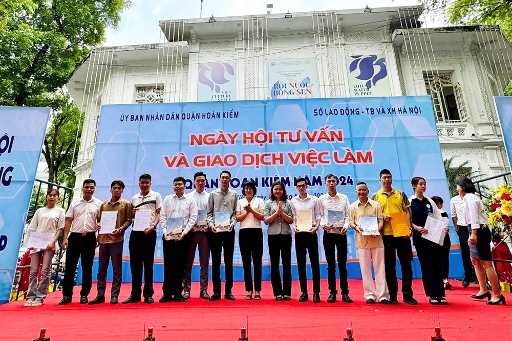 Cơ hội việc làm rộng mở tại quận trung tâm Hà Nội